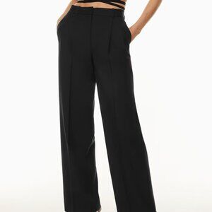 Aritzia Babaton Pleated Pants Black Size 12 NWT